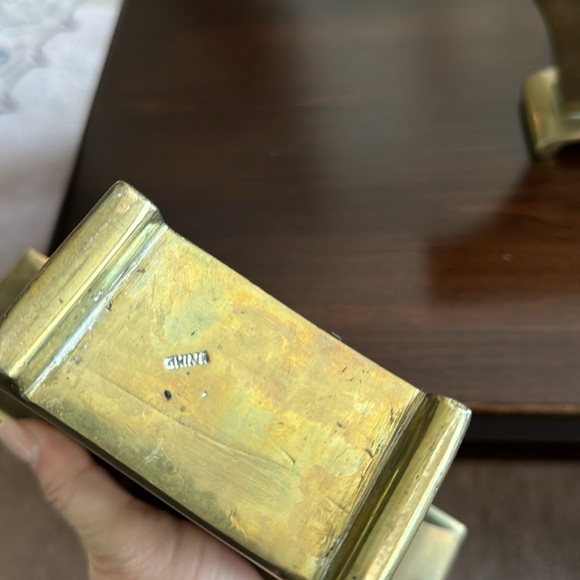 Rare Vintage Pair 2 Chinese Solid Brass Early 20th C. Chinese Vessels/Vase/Decor - Picture 5 of 8